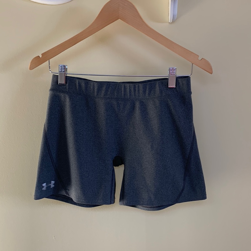 Under Armour Heatgear shorts